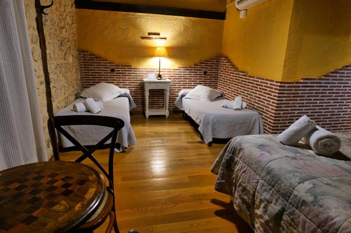 La Sinagoga Guest House Penaranda de Duero Bagian luar foto