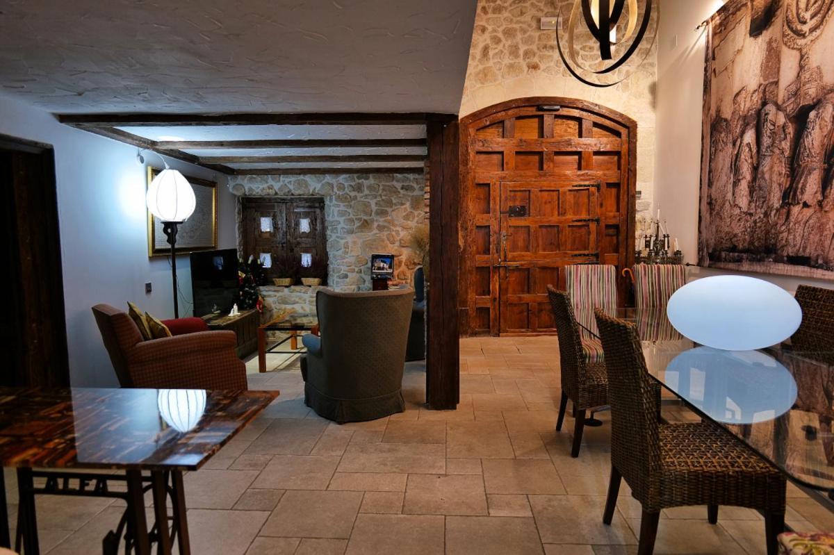 La Sinagoga Guest House Penaranda de Duero Bagian luar foto